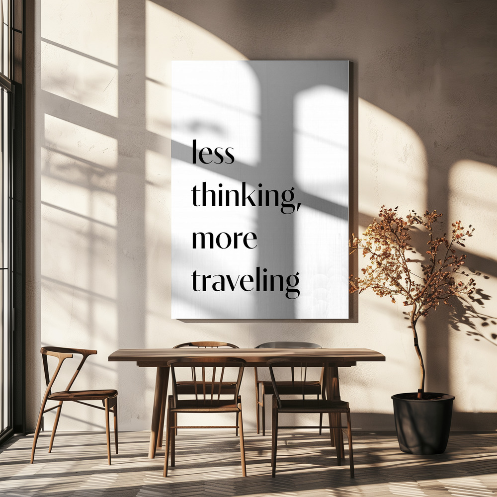 Lienzo - Less Thinking sobre la mesa del comedor