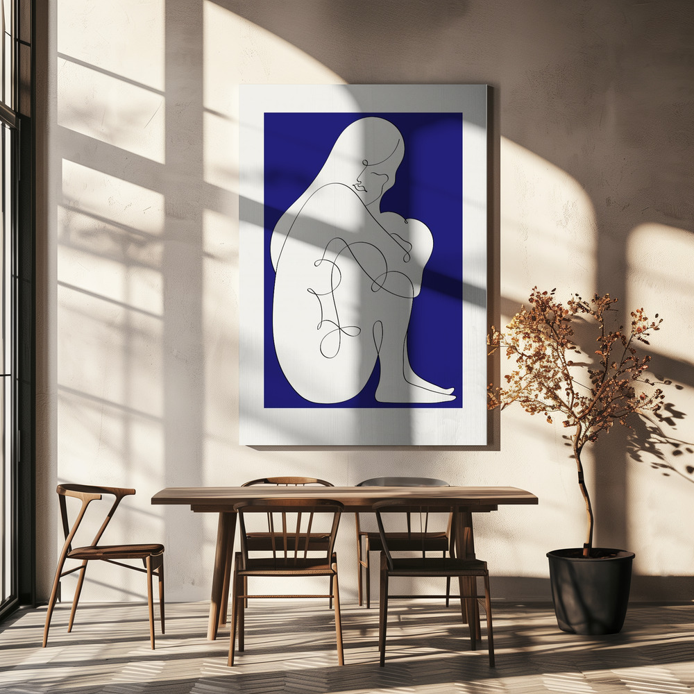 Lienzo - Sitting Woman Blue sobre la mesa del comedor