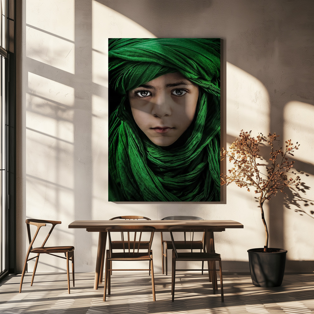 Obraz na płótnie - Green Boy nad stołem jadalnym