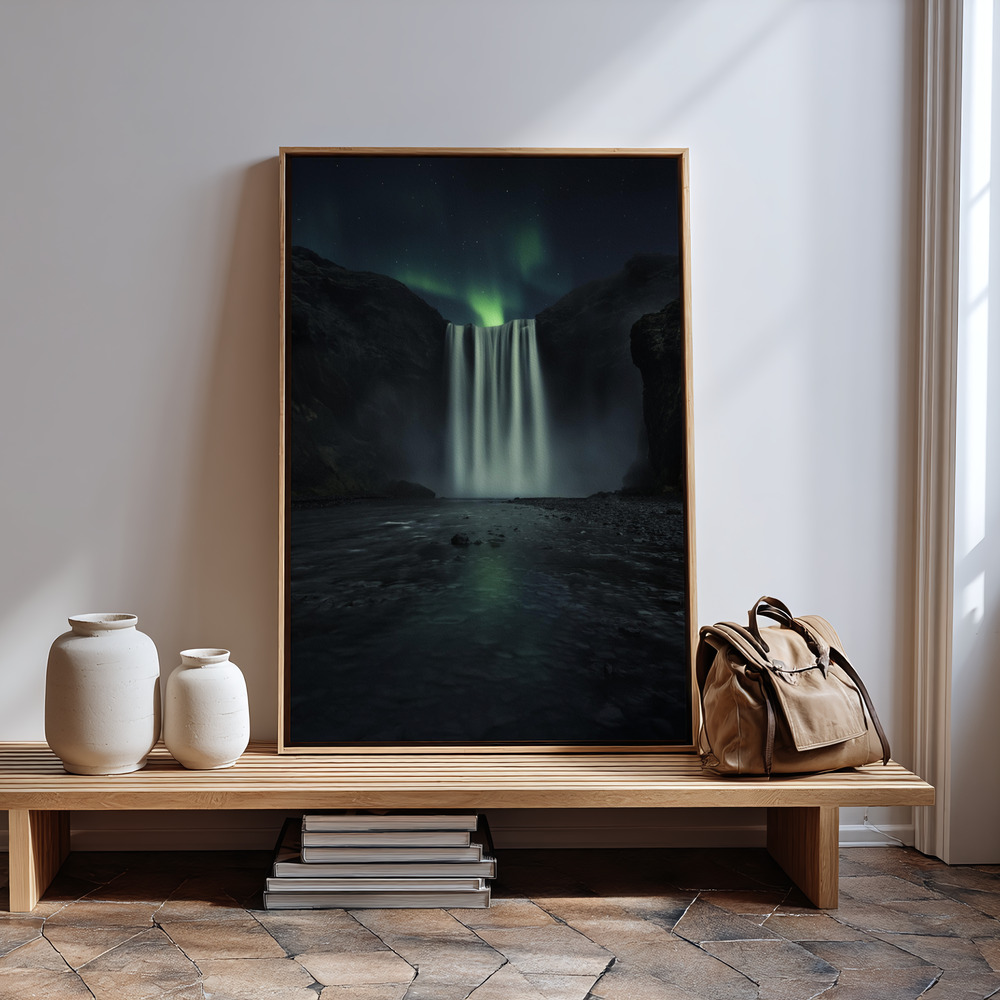 Canvas print - Green night in guest room
