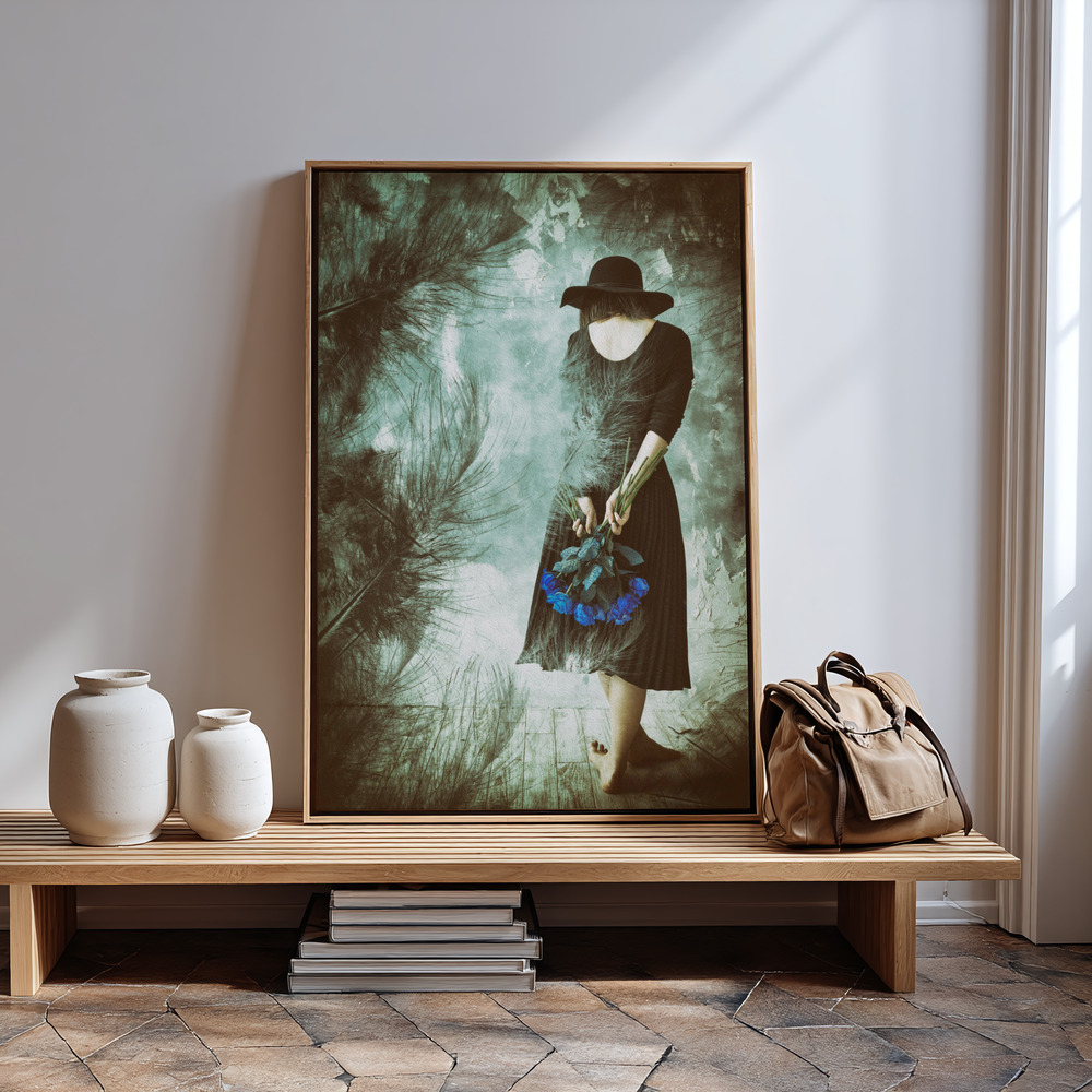 Canvas print - Feathers in guest room