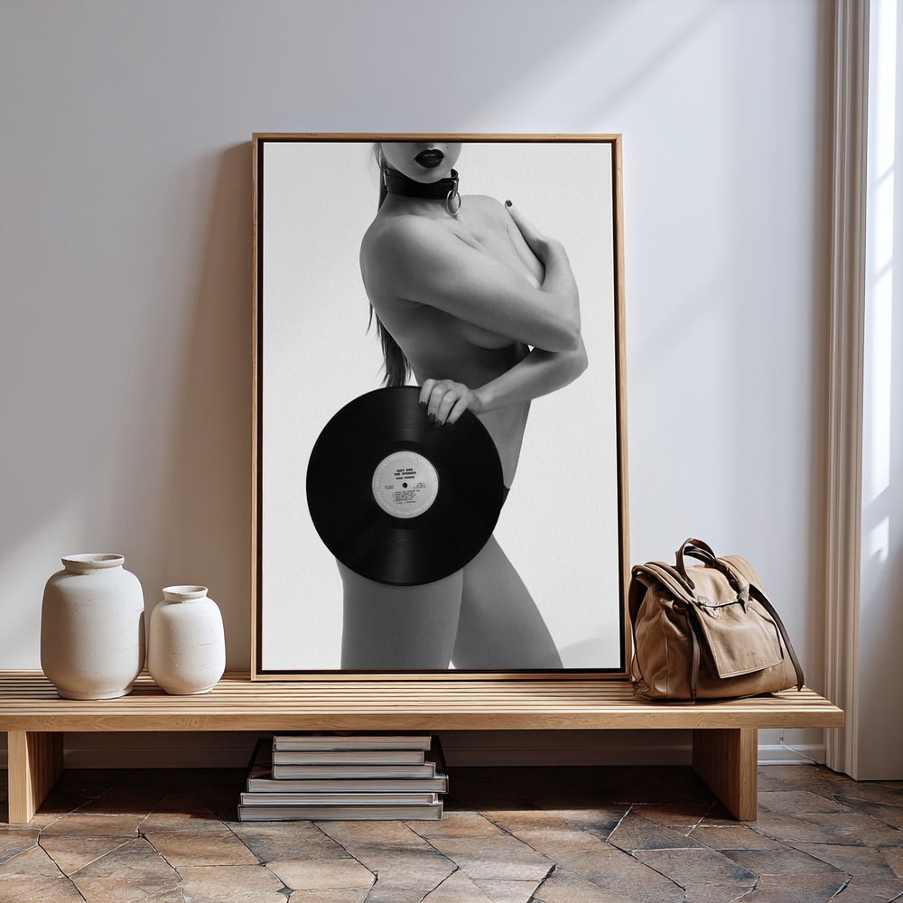 Leinwandbild - Raw Power in guest room