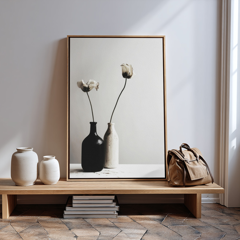 Toile - Black And White Vase No 2 à l'entrée