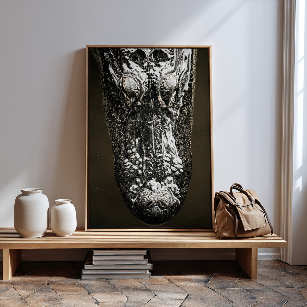 Canvas print - Gator in guest room