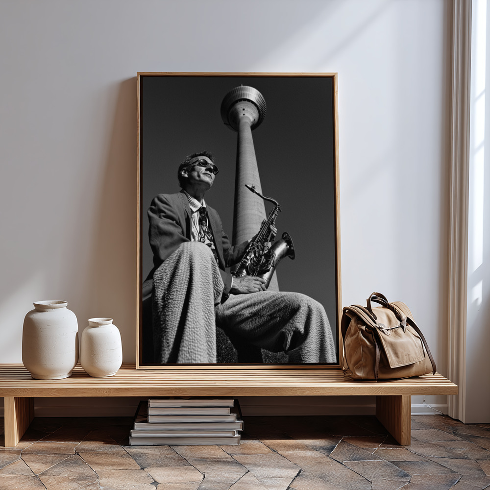 Canvas print - Frank M., Saxophonist in guest room