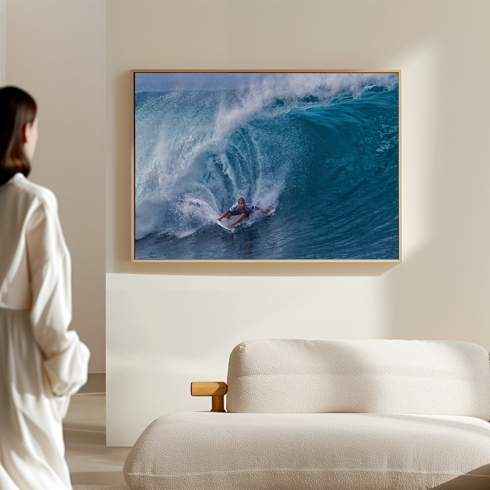 Canvas print - Out of a water tunnel in the hall