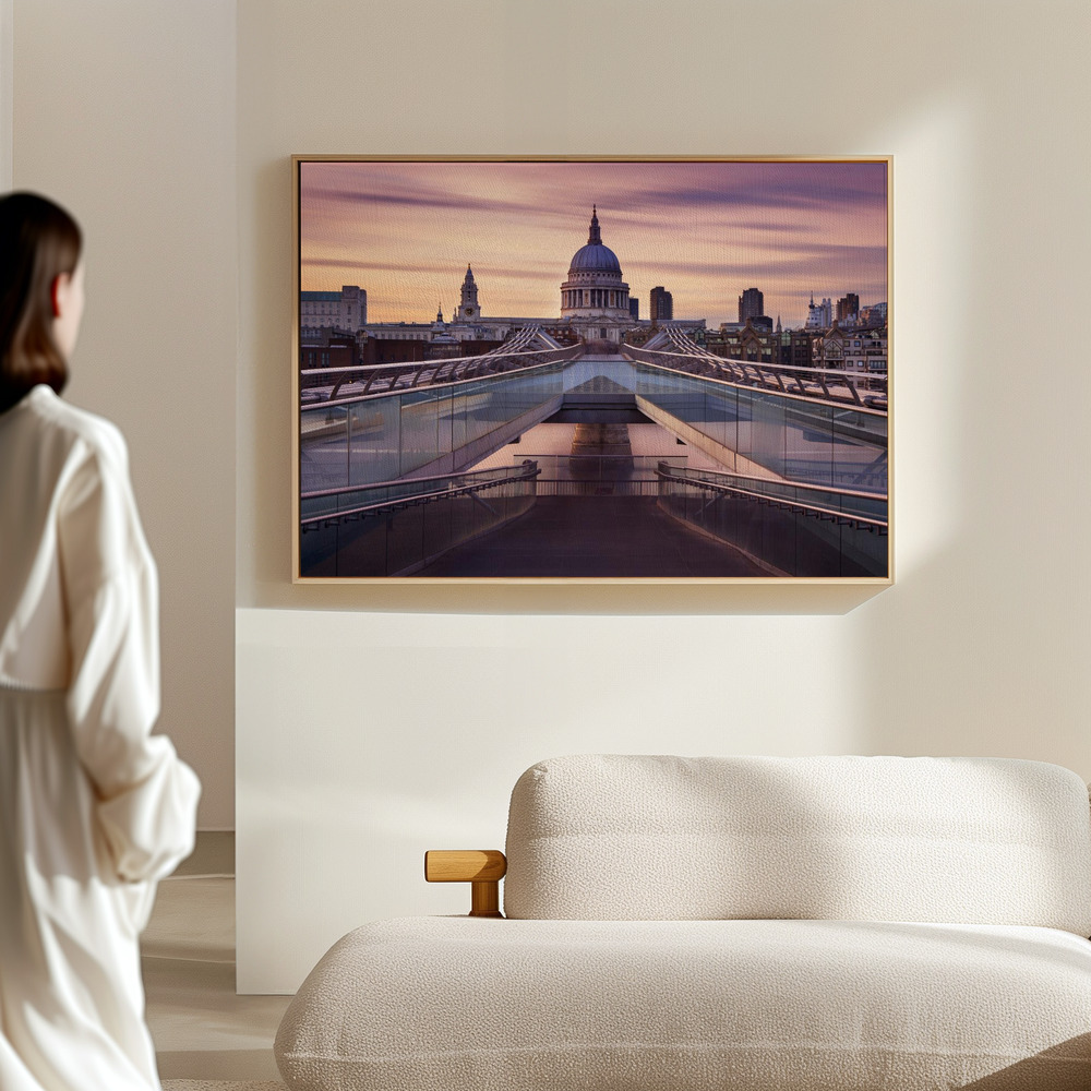 Canvas print - Millennium bridge leading towards St. Paul's church in the hall
