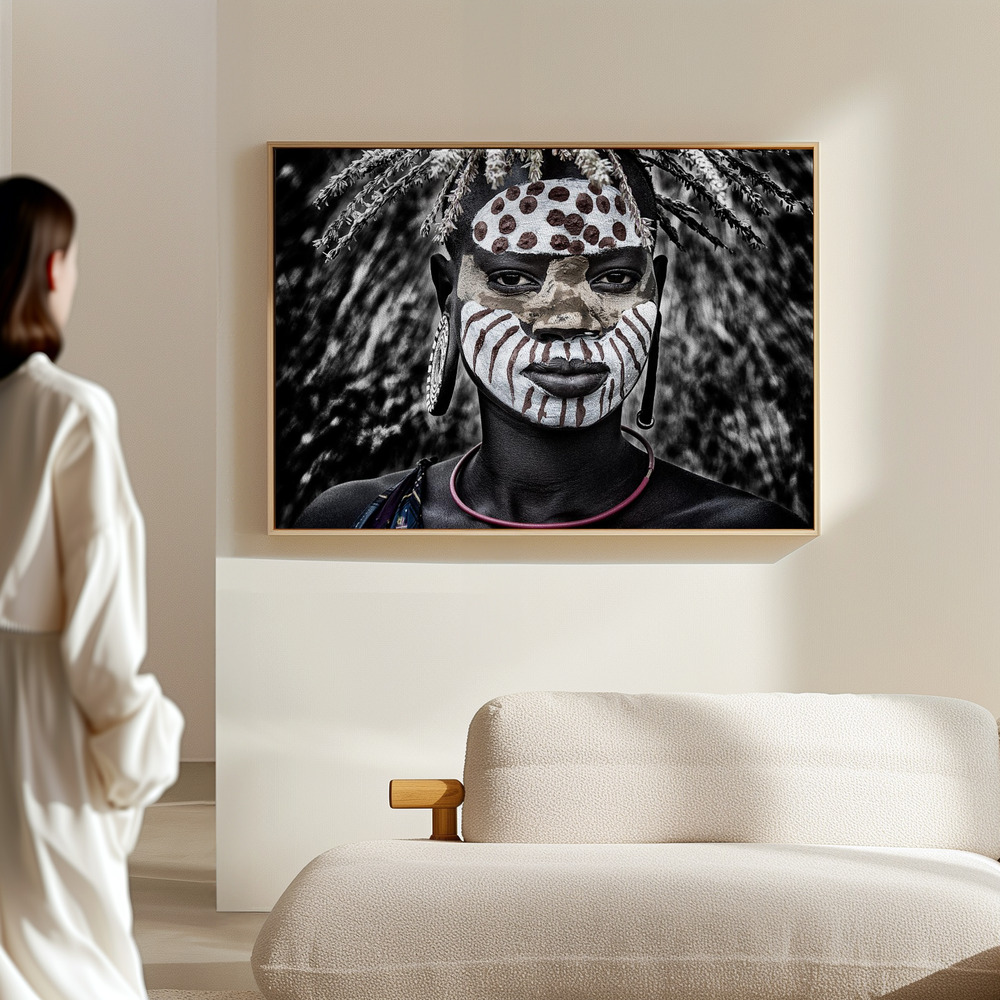 Canvas schilderi - Girl from the surma tribe - Ethiopia in de hal