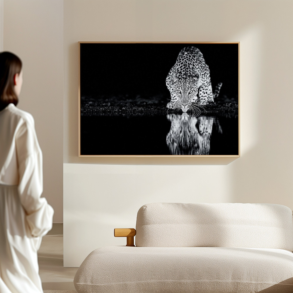 Canvas print - Prowl Reflections in the hall