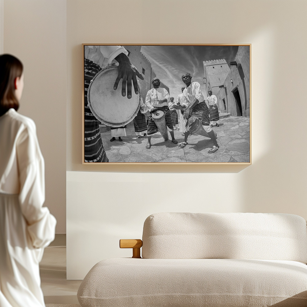 Canvas print - Drummers in the hall