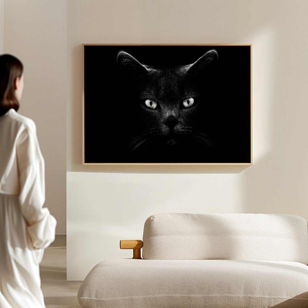 Canvas print - Midnight Gaze in the hall