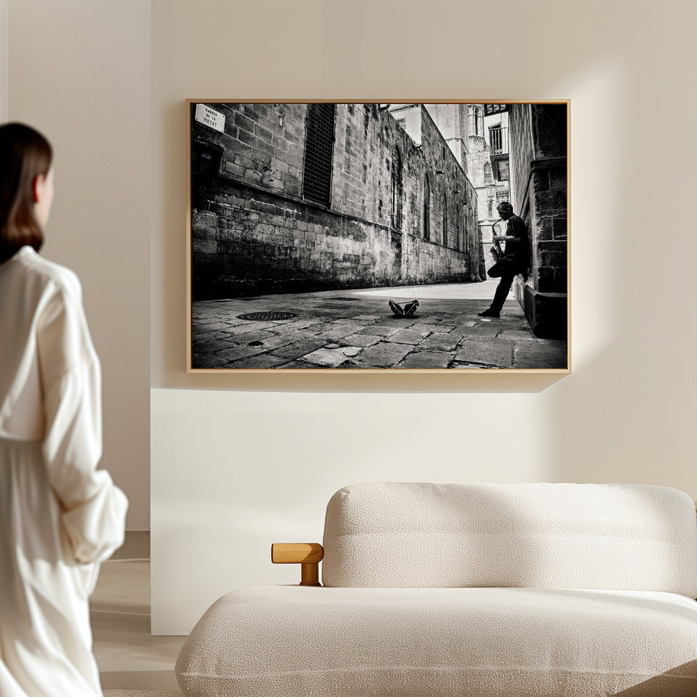 Canvas print - Silent Street in the hall