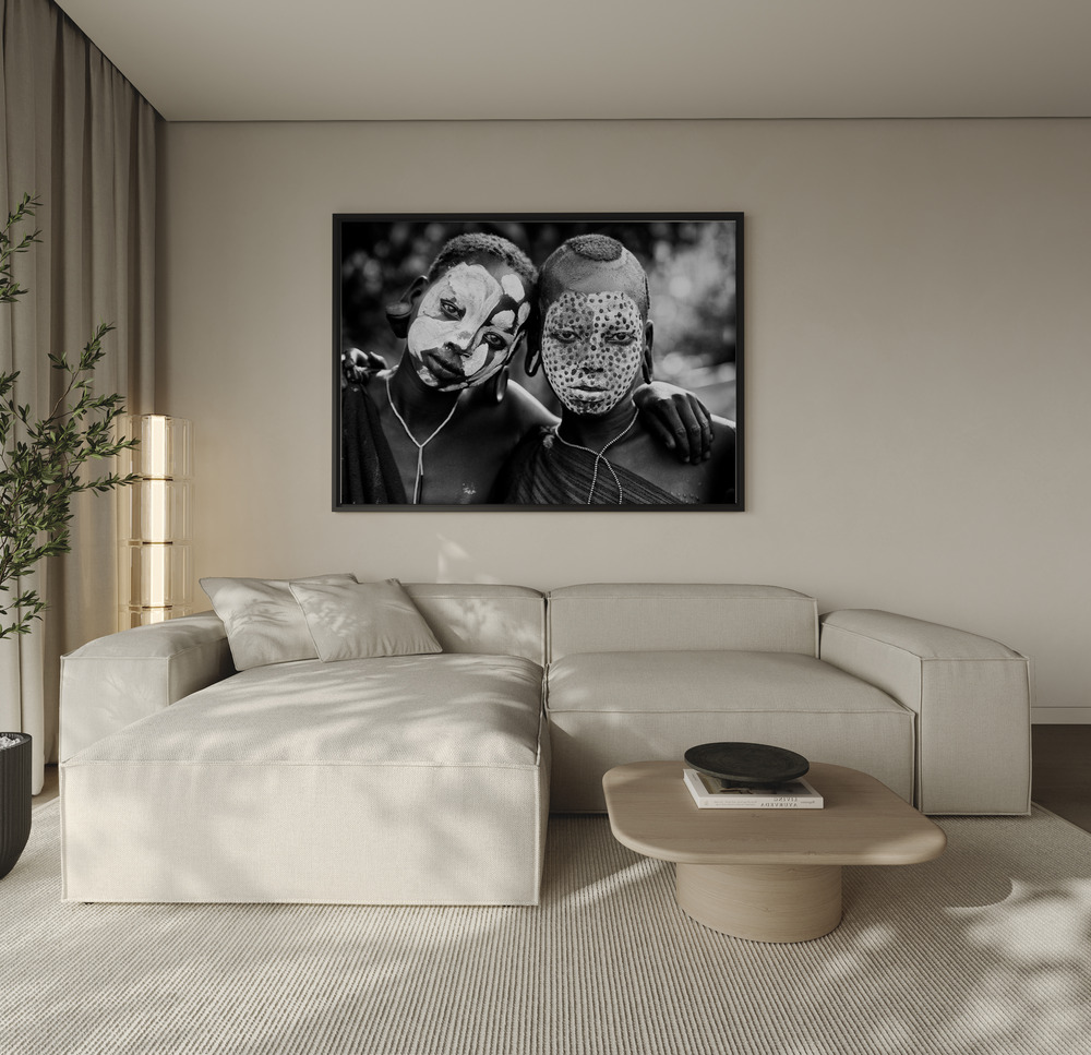 Canvas print - Painted faces over the sofa