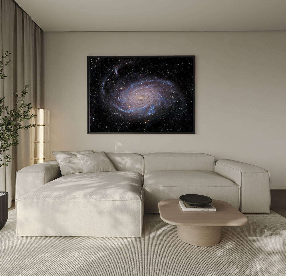 Canvas taulu - NGC 6744 Galaxy sohvan yli