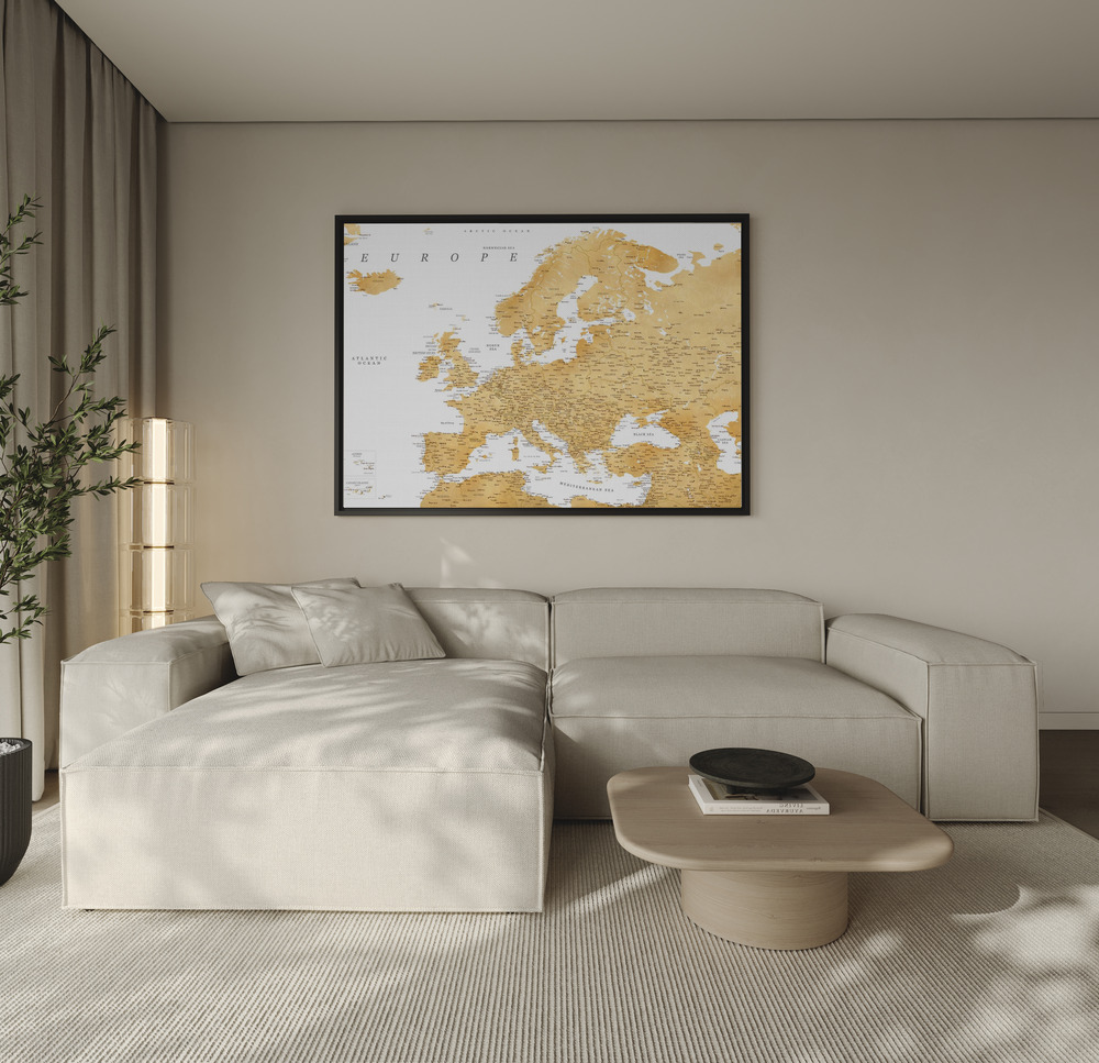 Toile - Golden detailed map of Europe au-dessus du canapé