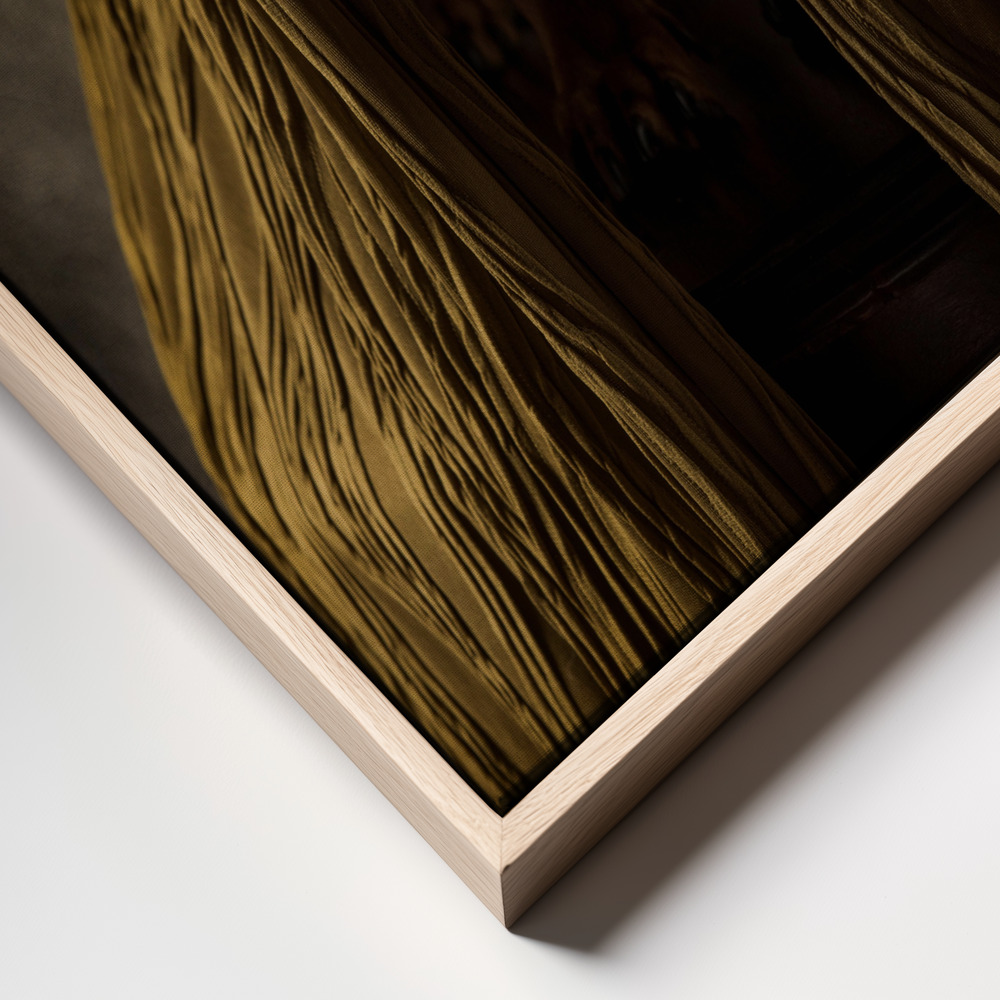 Canvas print - Golden Eyes frame close up