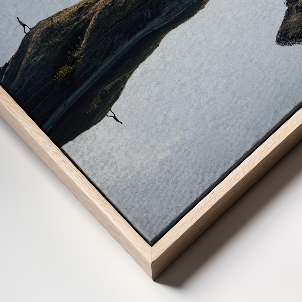 Canvas print - Koruldi frame close up