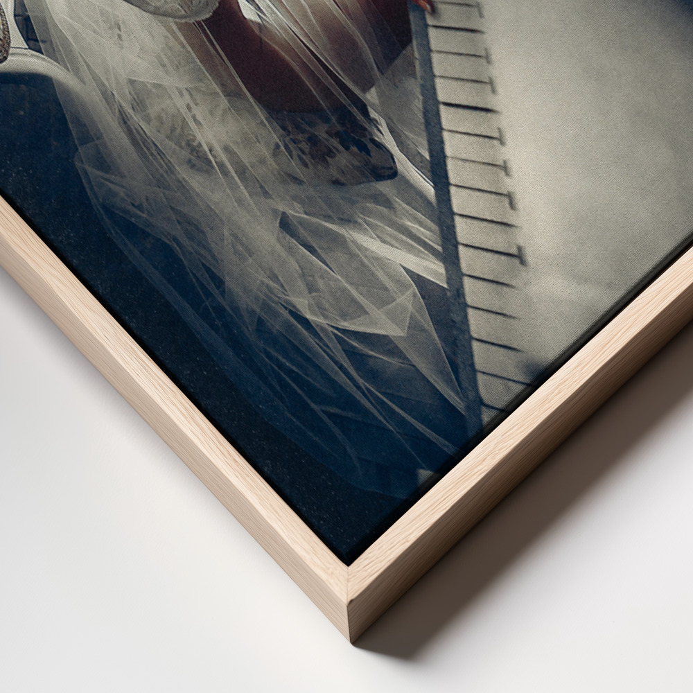 Canvas print - In the music of light frame close up