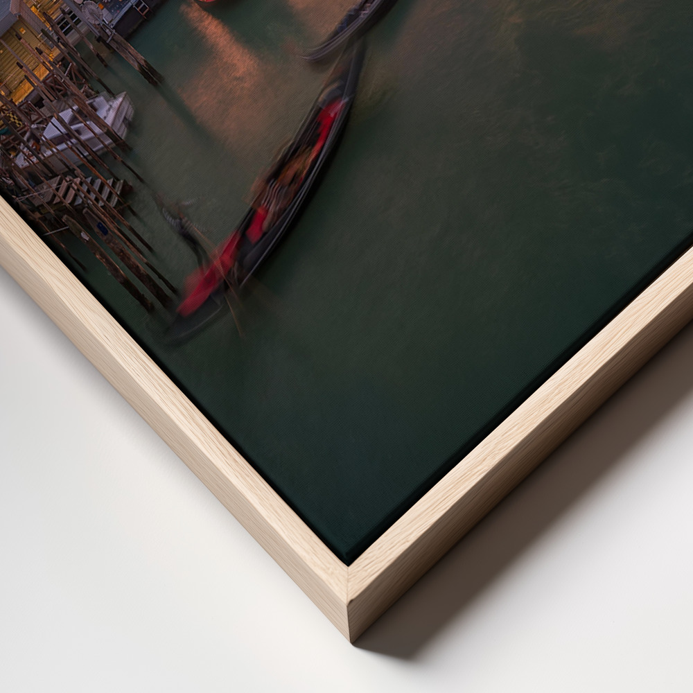Canvas schilderi - Grand Canal at sunset , view from the Rialto bridge , Venice . frame close up - natuurlijk frame
