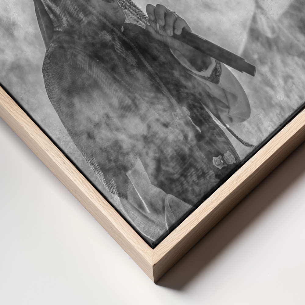 Canvas schilderi - Singer frame close up - natuurlijk frame