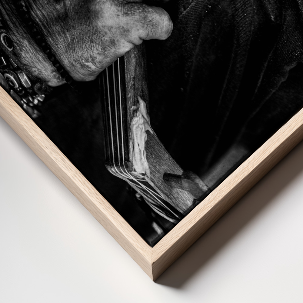 Canvas print - Tu Música frame close up