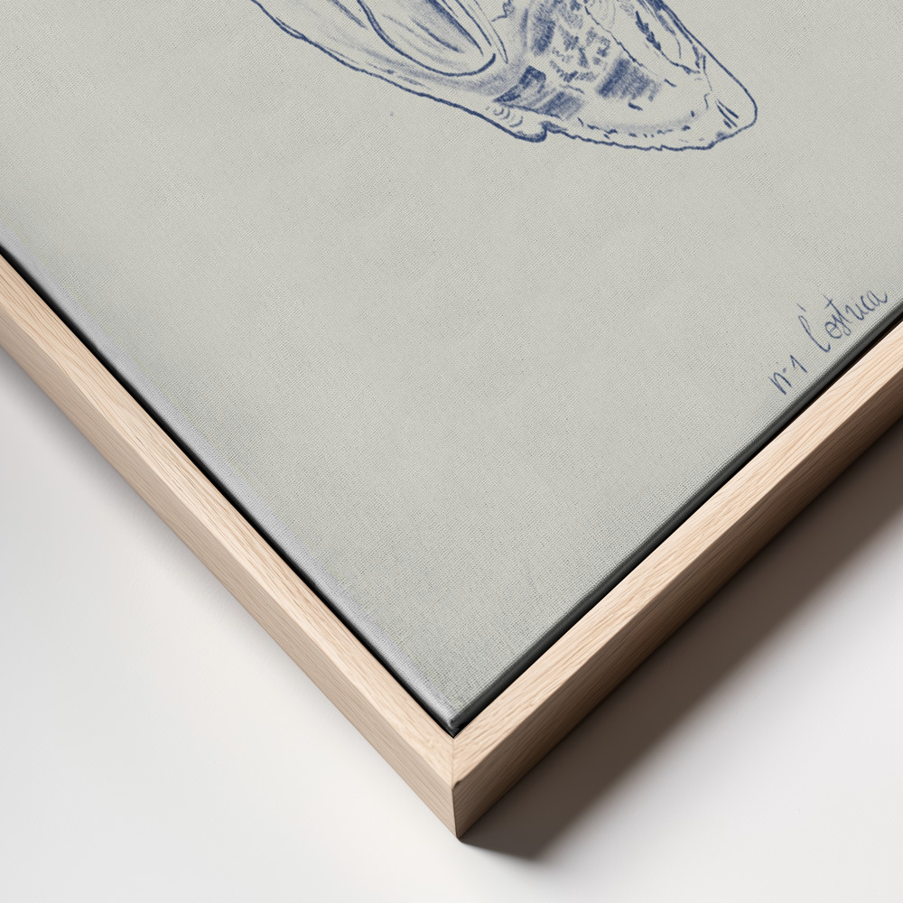Canvas print - Filles de la mer n.1 - L’ostrica frame close up