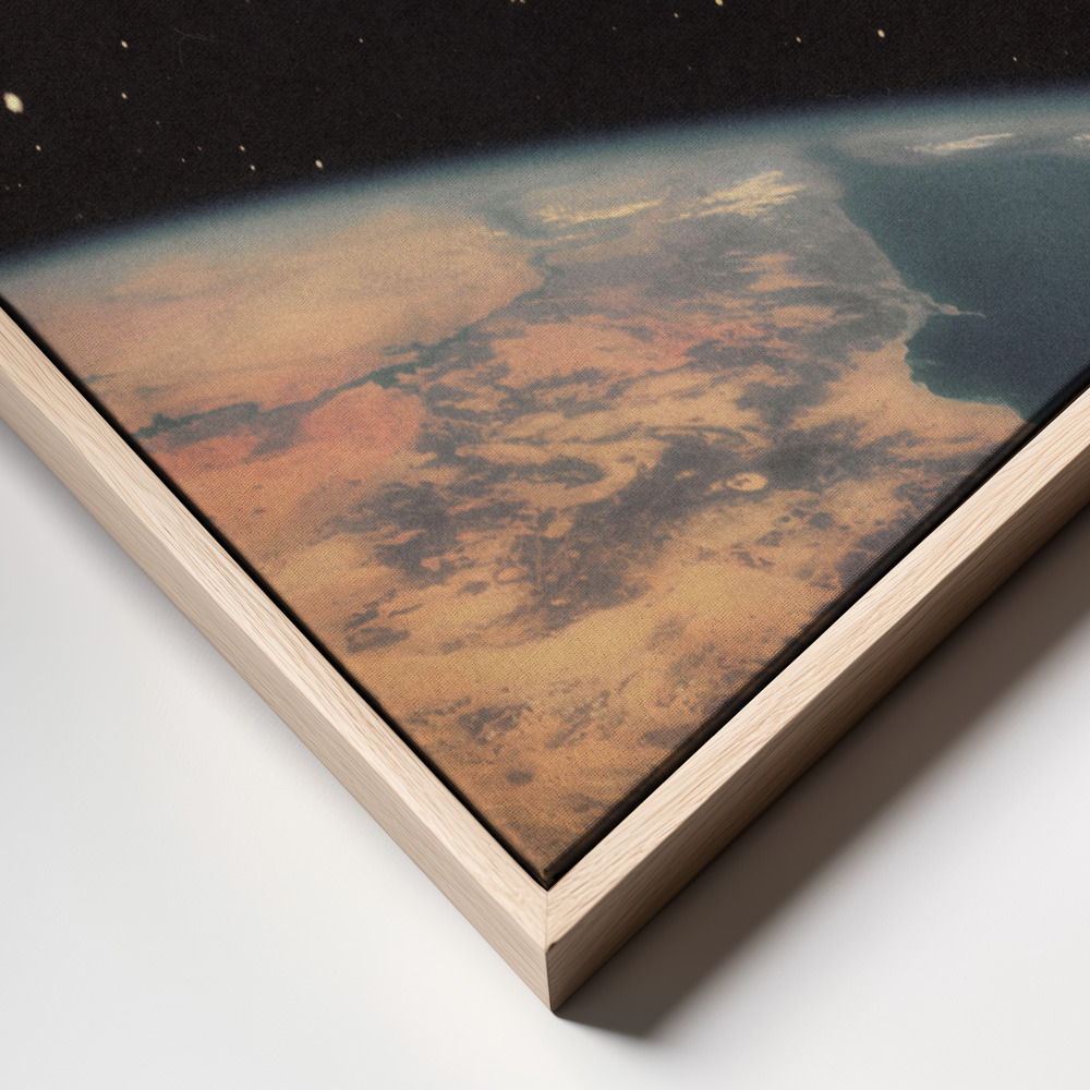 Canvas schilderi - Surrender frame close up - natuurlijk frame