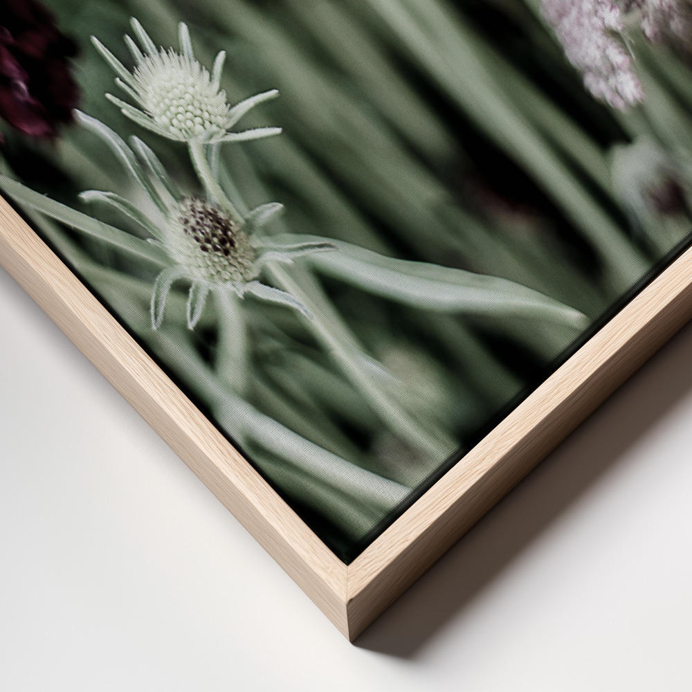 Canvas print - Purple Heart frame close up