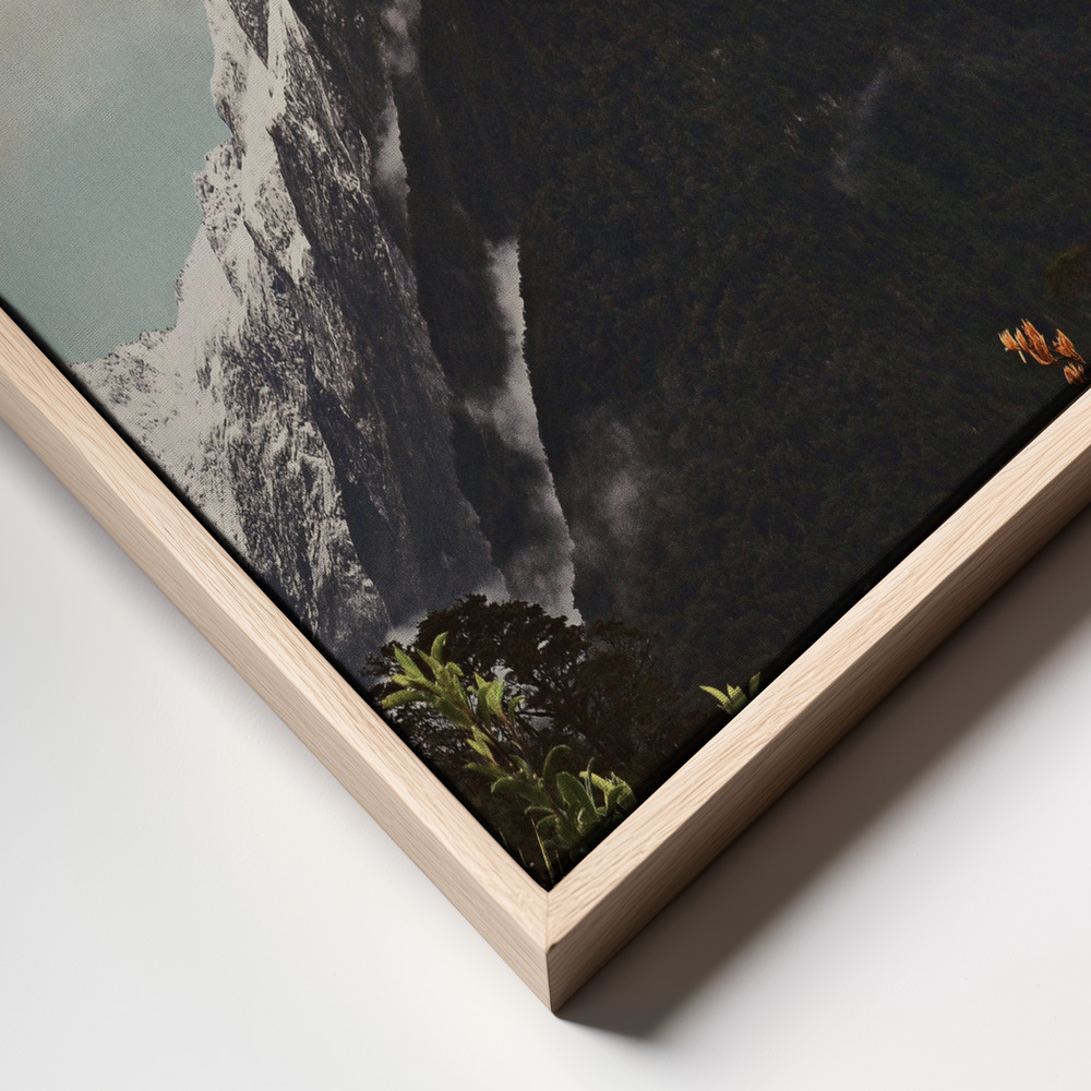 Canvas print - Sifted Summit M P frame close up