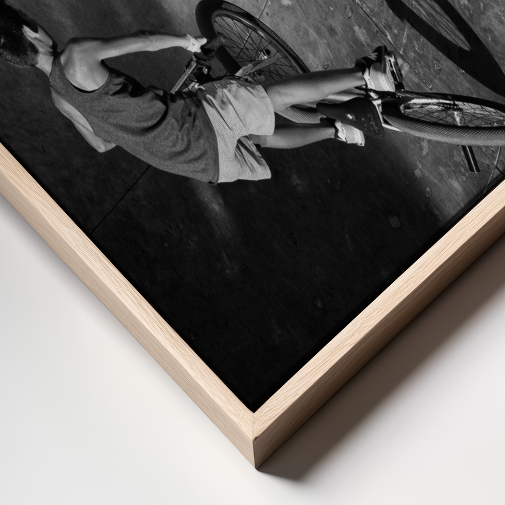 Canvas print - Fighting my self frame close up