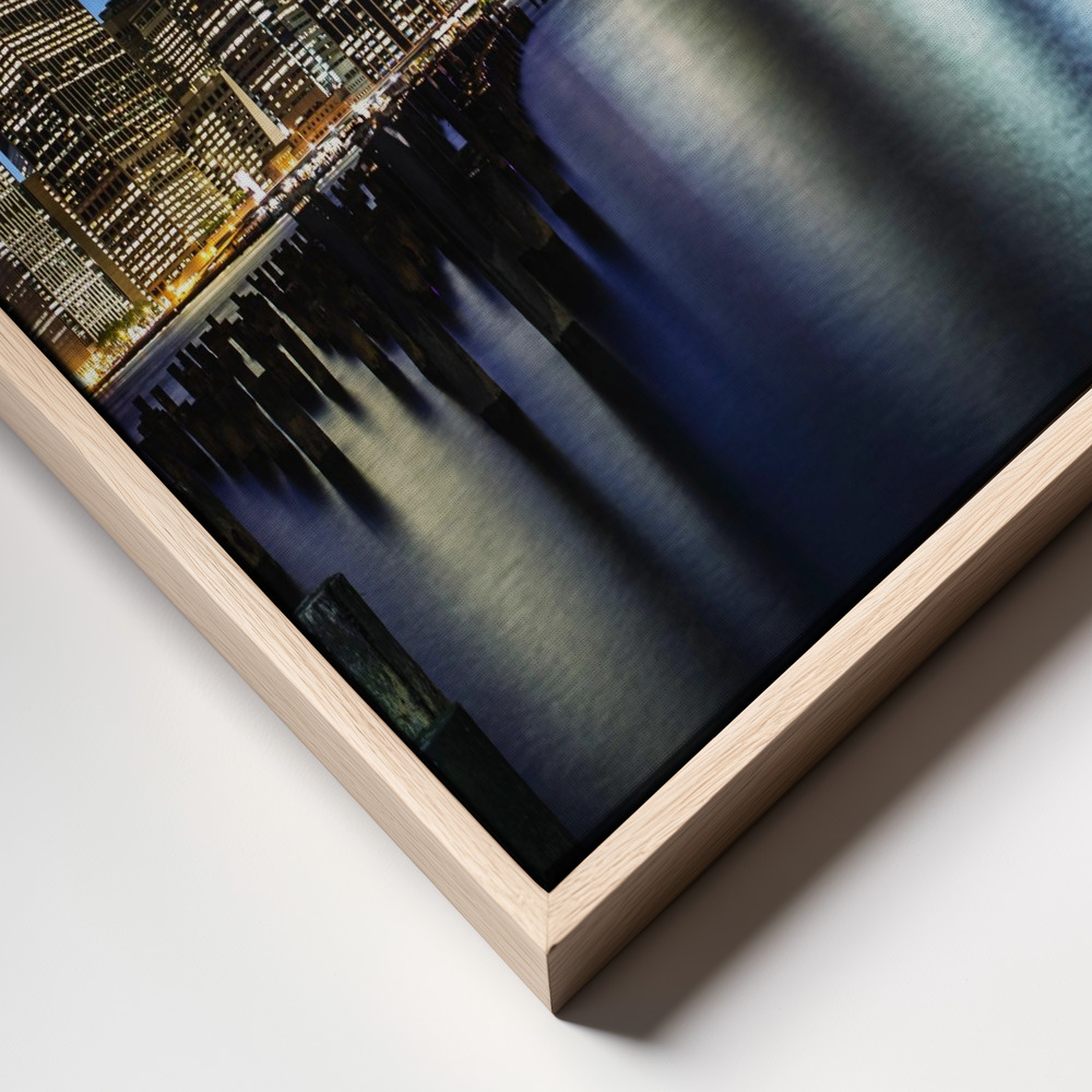 Canvas schilderi - New York Sky Line frame close up - natuurlijk frame