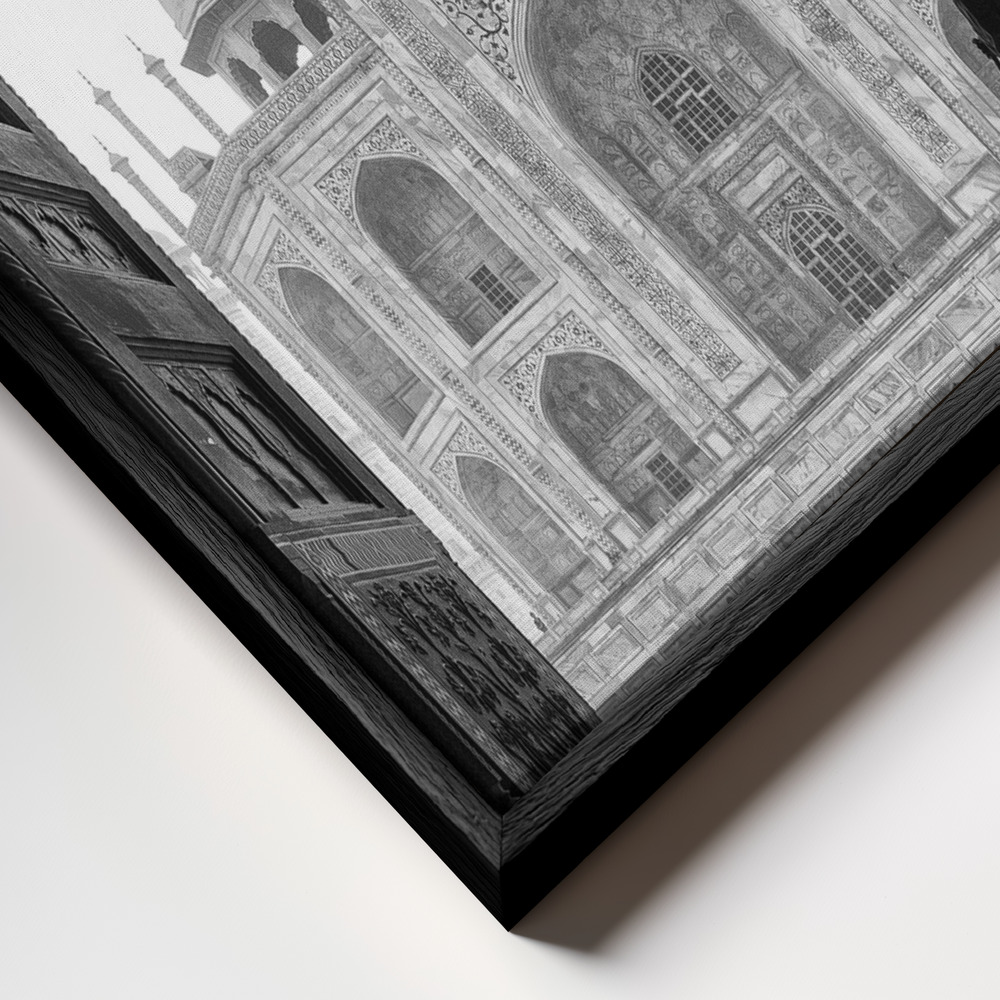 Canvas print - Early in the morning frame close up - black frame