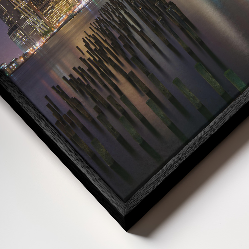 Toile - New York City at Night cadre en gros plan - cadre noir