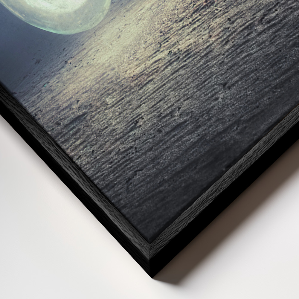 Canvas schilderi - Moon Lamp frame close-up - zwart frame