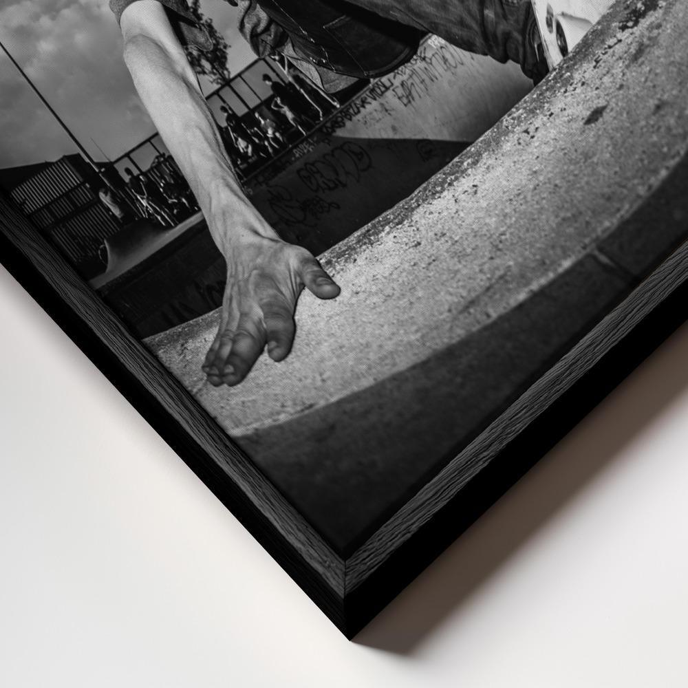 Canvas schilderi - Ellis Ekkart performing... frame close-up - zwart frame