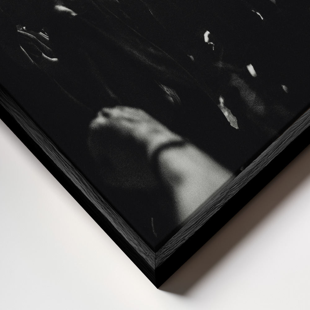 Canvas schilderi - Betraying the Martyrs II frame close-up - zwart frame