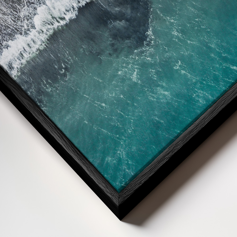 Canvas schilderi - Black beach frame close-up - zwart frame