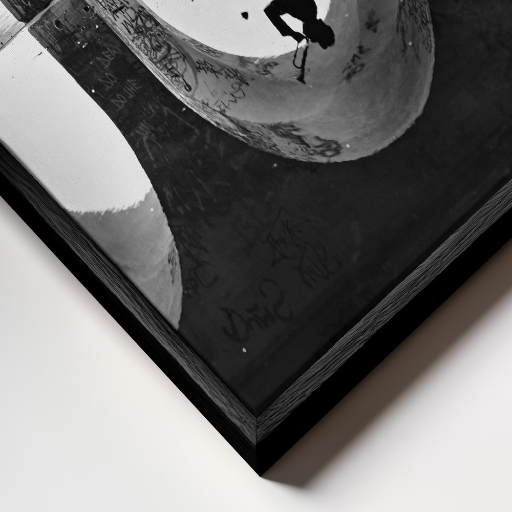 Canvas schilderi - The human voice is the organ of the soul frame close-up - zwart frame
