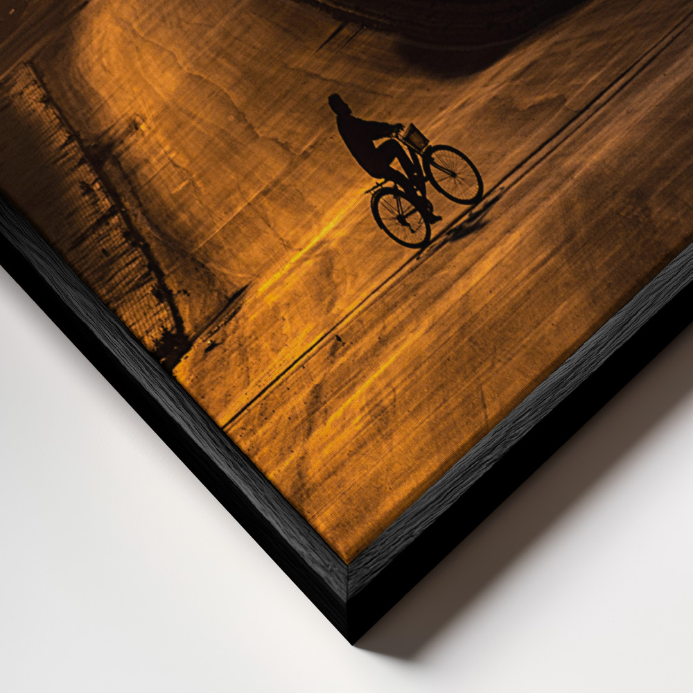Canvas schilderi - On the way to work frame close-up - zwart frame