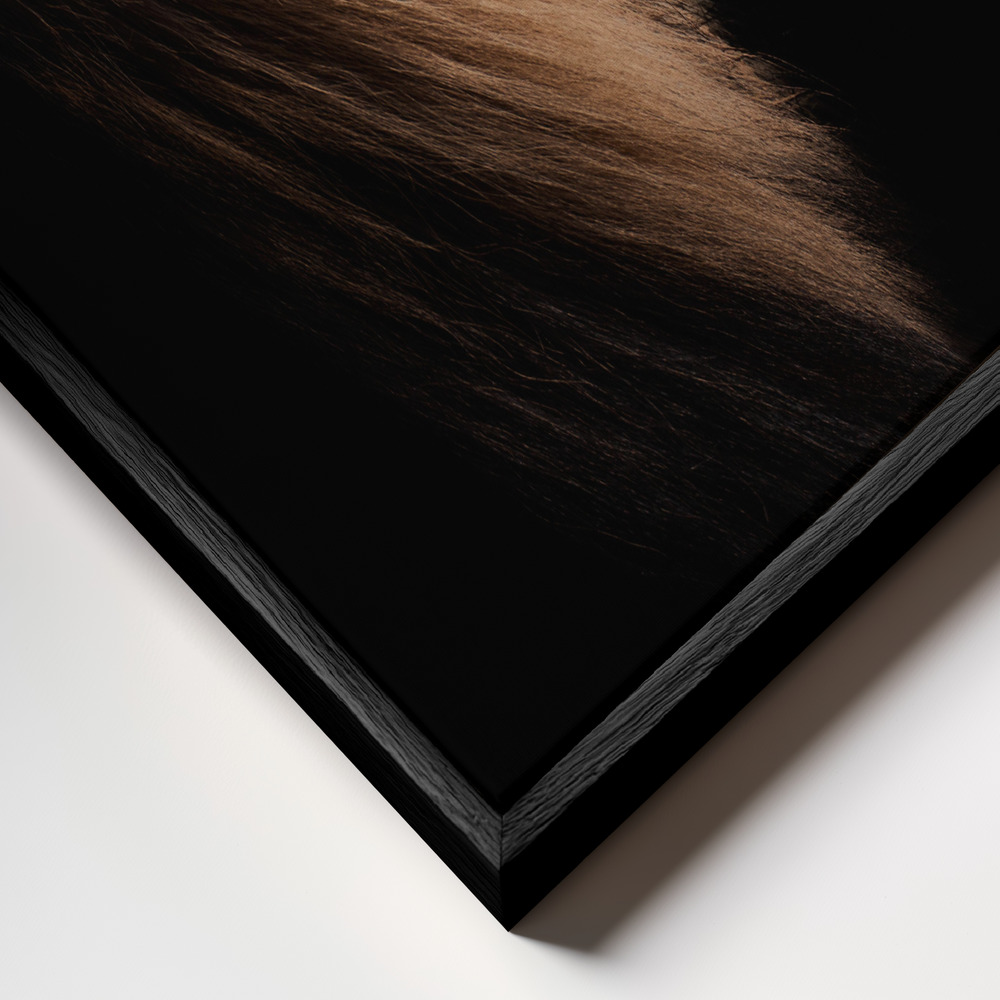 Canvas print - Sleeping King frame close up - black frame