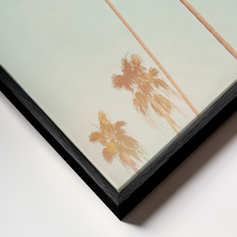 Canvas schilderi - Sunny Cali Palm Tree frame close-up - zwart frame