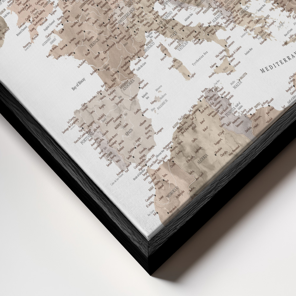 Toile - Taupe detailed map of Europe cadre en gros plan - cadre noir