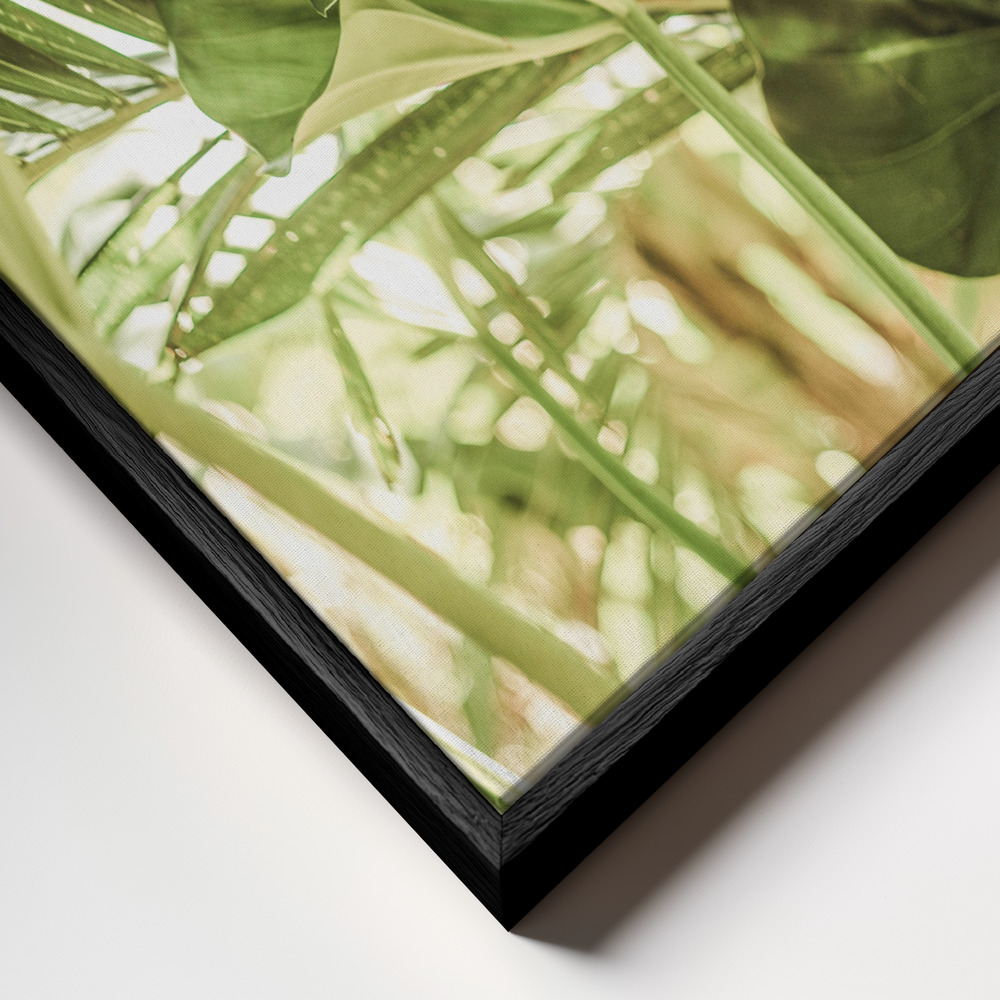 Canvas print - Garden Salad frame close up - black frame