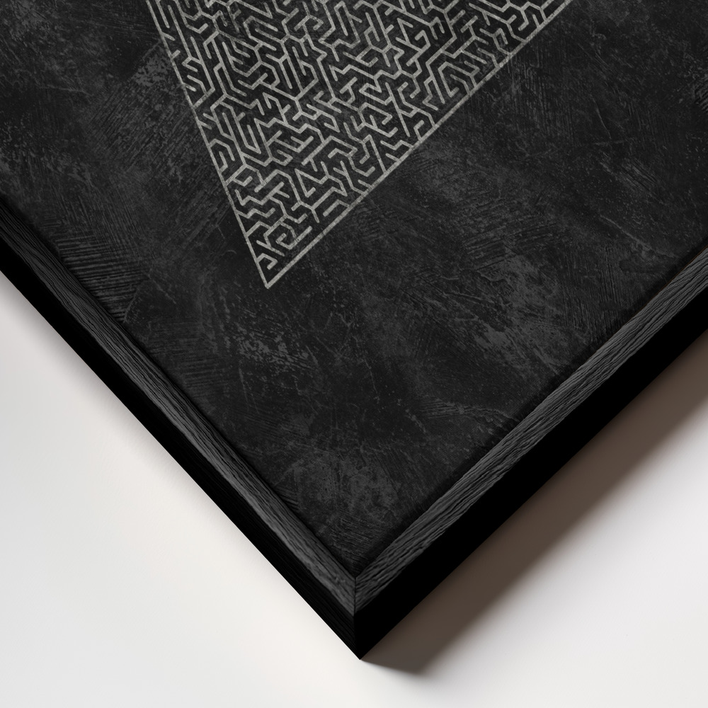 Toile - The Pyramid Maze Escape cadre en gros plan - cadre noir