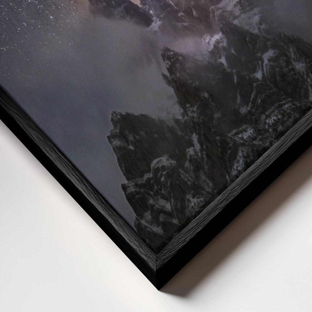 Canvas schilderi - At the edge of the world frame close-up - zwart frame