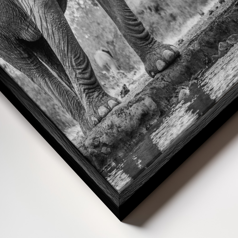 Toile - Standing Proud cadre en gros plan - cadre noir