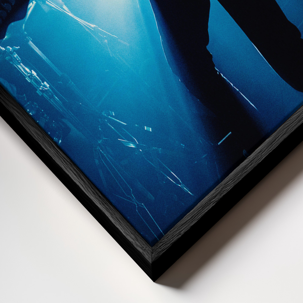 Canvas print - Blue ray frame close up - black frame