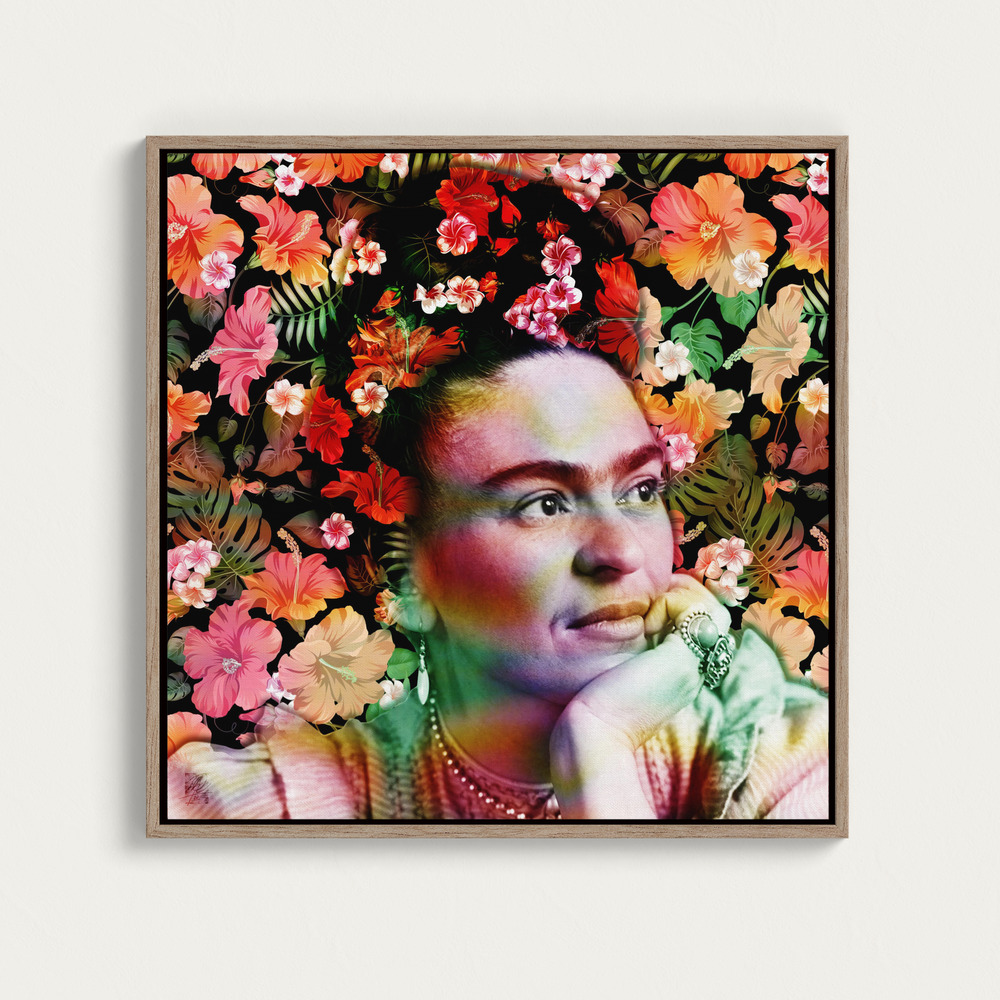 Lienzo - Frida Vii sobre la mesa del comedor