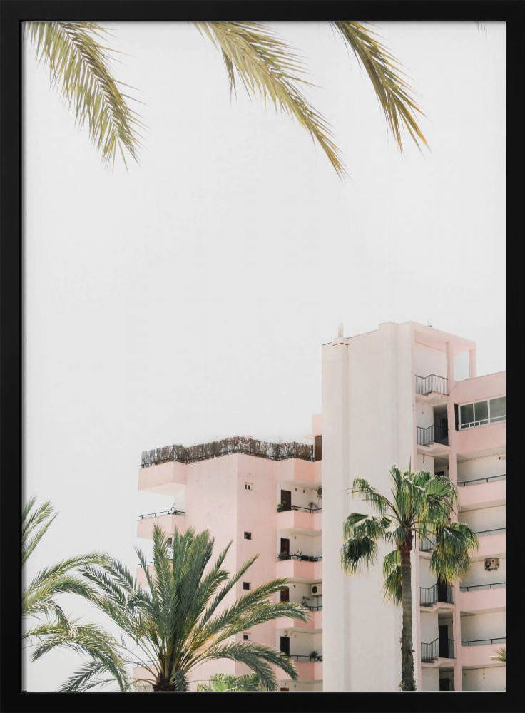 Plakat - Pink Hotel ramka na plakat z ciemnego drewna