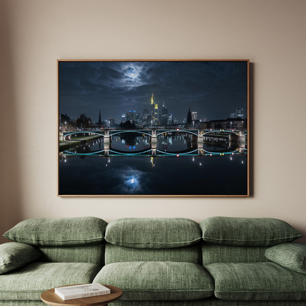 Canvastavla Frankfurt at Full Moon - Tavla - 70x50